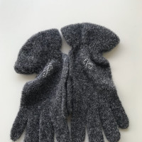 Blumarine gloves