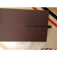 Louis Vuitton Silk scarf with print