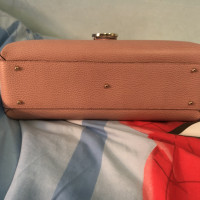 Gucci Interlocking Top Handle Bag Leer in Roze