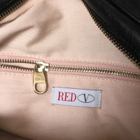 Red (V) shoulder bag