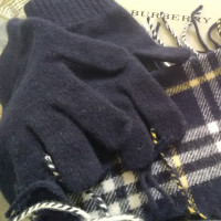 Burberry Schal & Handschuhe