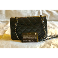 Chanel Classic Flap Bag New Mini in Pelle in Nero