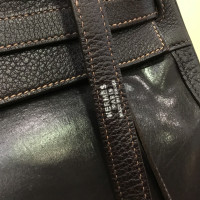 Hermès Kelly Bag 35 aus Leder in Taupe