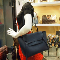 Céline Belt Bag Medium in Pelle in Blu