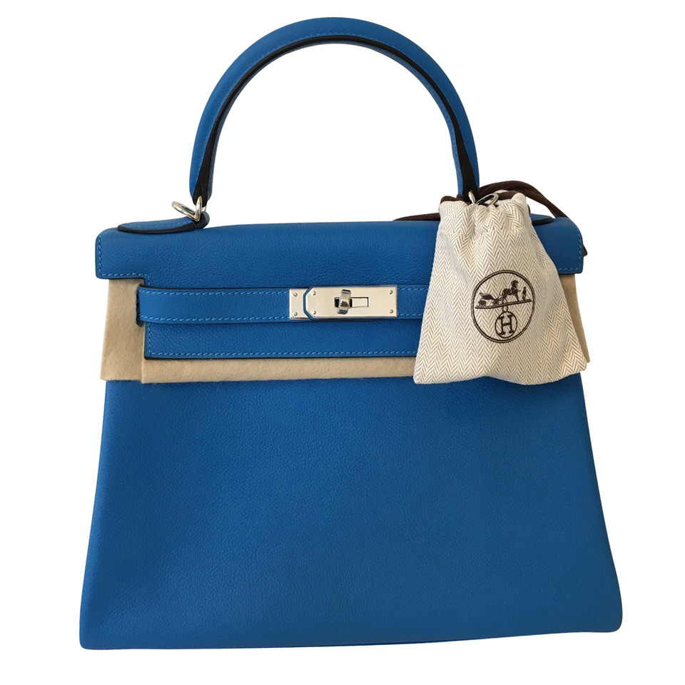 Hermès Kelly Bag 28 aus Leder in Blau