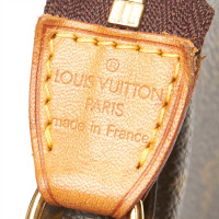 Louis Vuitton "Mini Pochette Accessories Monogram Canvas"