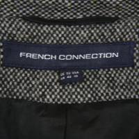 French Connection Vacht in grijs