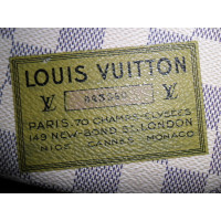 Louis Vuitton Schlüsseletui aus Damier Azur Canvas