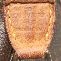 Louis Vuitton Pochette Mini aus Canvas in Braun