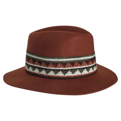 Max Mara Hat/Cap Wool in Brown