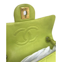 Chanel Classic Flap Bag Mini Square aus Leder