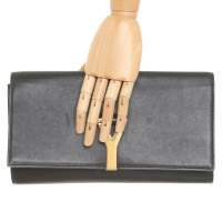 Saint Laurent Y Clutch aus Leder in Schwarz