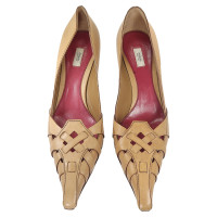 Prada Pumps/Peeptoes Leather in Beige