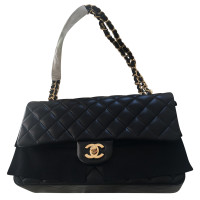 Chanel Classic Flap Bag Medium Leer in Zwart