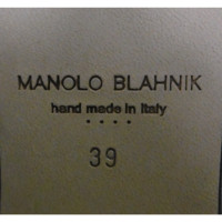 Manolo Blahnik Schnürschuhe aus Samt