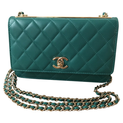 Chanel Wallet on Chain aus Leder in Grün