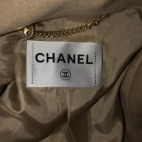 Chanel Mantel