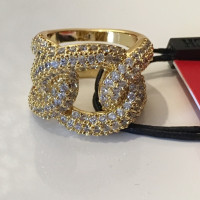 Carolina Herrera Knot CH ring