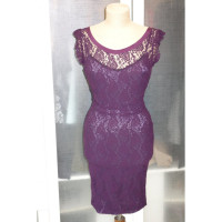 Dolce & Gabbana Spitzen-Kleid in Violett
