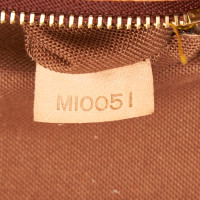 Louis Vuitton Looping GM28 Canvas in Brown