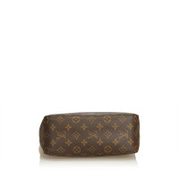 Louis Vuitton "Looping GM Monogram Canvas"