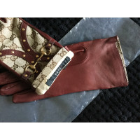 Gucci Gloves Leather in Bordeaux