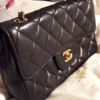 Chanel Classic Flap Bag Extra Mini Leather in Black