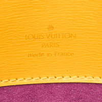 Louis Vuitton Epi Buci