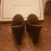 Tabitha Simmons Mules in leather with studs