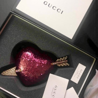 Gucci "Broadway Heart clutch" Ltd. E.
