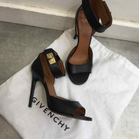 Givenchy sandali