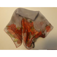 Dolce & Gabbana Gray scarf with roses