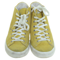 Leather Crown Sneakers in giallo