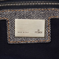 Fendi Baguette Bag Micro aus Jeansstoff in Grau