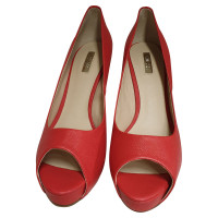Guess Pumps/Peeptoes Leather in Red