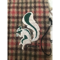 Gucci Schal mit Stickerei