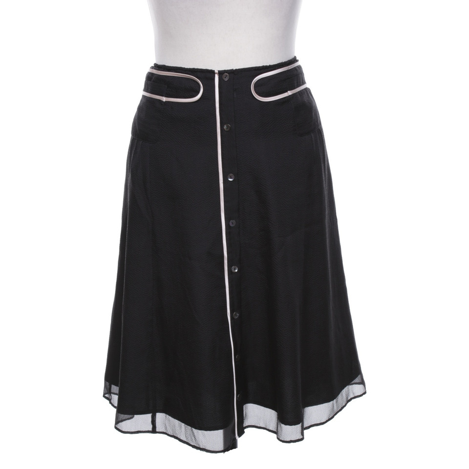 Schumacher Silk skirt in black