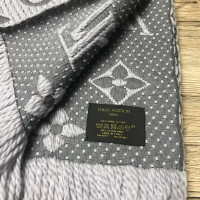Louis Vuitton Louis Vuitton gray scarf