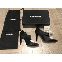 Chanel pumps