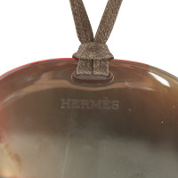 Hermès pendant with pattern