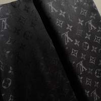 Louis Vuitton Monogram Glansdoek in zilver / zwart