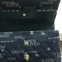 Chanel Classic Flap Bag Medium en Coton en Noir
