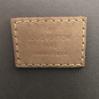 Louis Vuitton Alma GM38 in Pelle verniciata in Argenteo