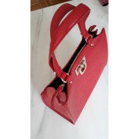 Dkny Handtasche aus Leder in Rot