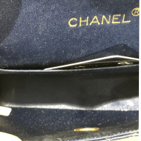 Chanel Classic Flap Bag New Mini en Soie en Bleu