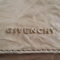 Givenchy Umhängetasche Leder in Creme