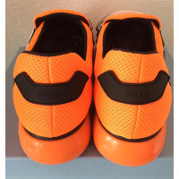 Prada Sneakers in oranje