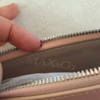 Max & Co clutch