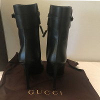 Gucci Stiefeletten aus Leder