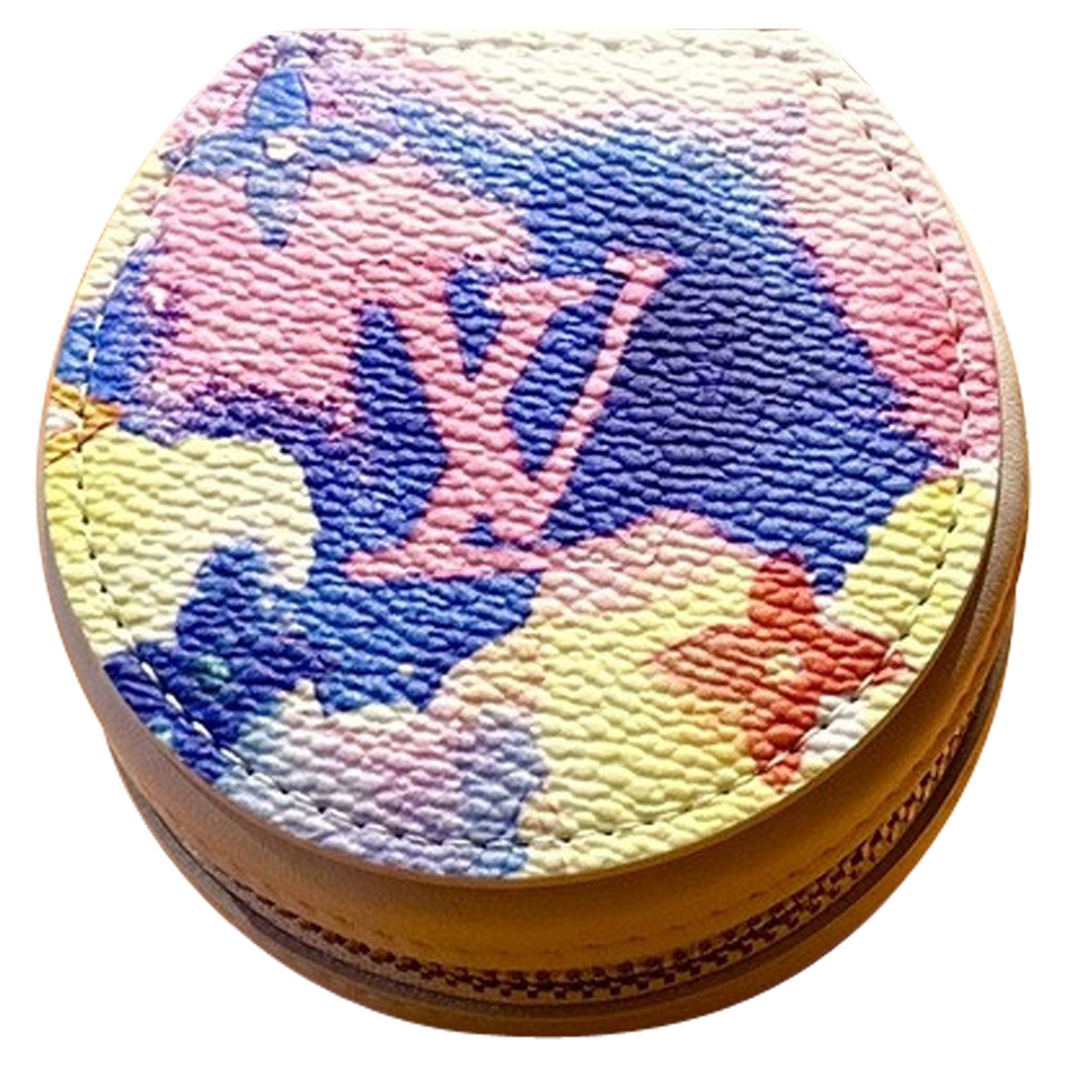 Louis Vuitton Accessory Leather